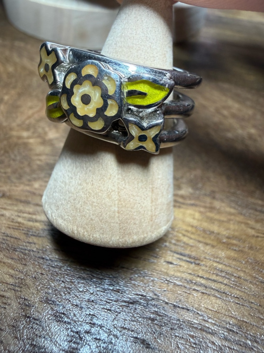 Alan K Silver Ring with Yellow Floral Enamel Accents - Picture 5 of 5